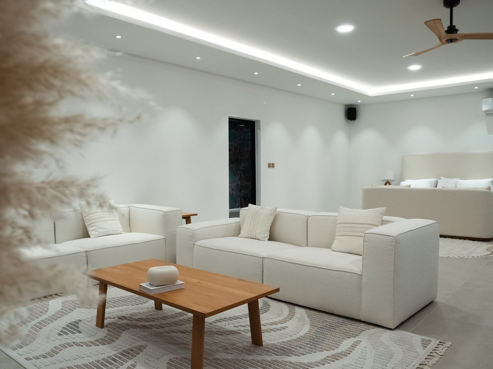 Aristo Desert Villa Hall