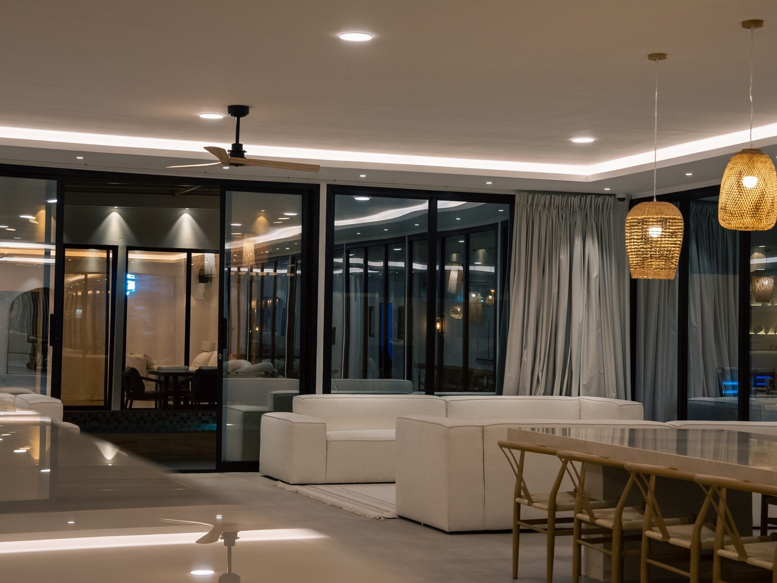 Aristo Desert Villa Interior 2